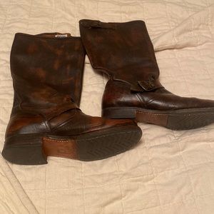 Woman Frye boots